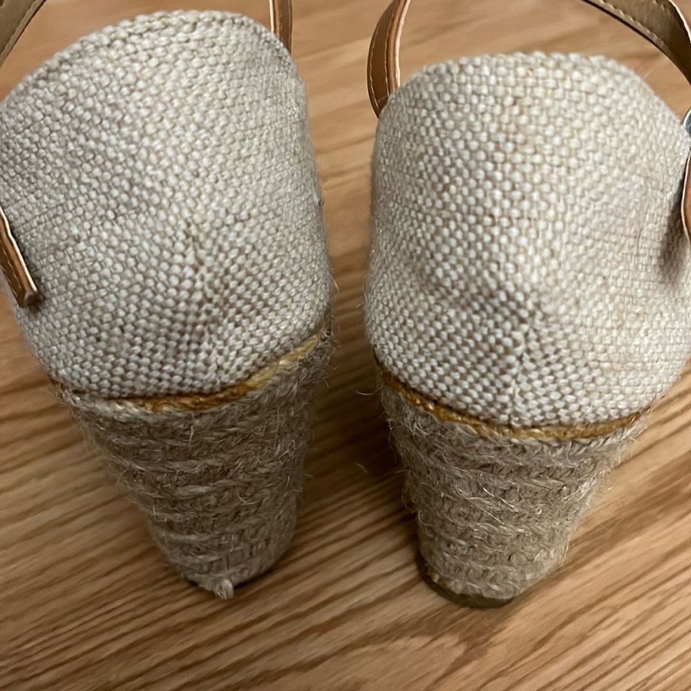 MADE IN SPAIN WOMEN’S SIZE 9 SUEDE CLOSED TOE ESPADRILLE SANDALS - Picture 6 of 7